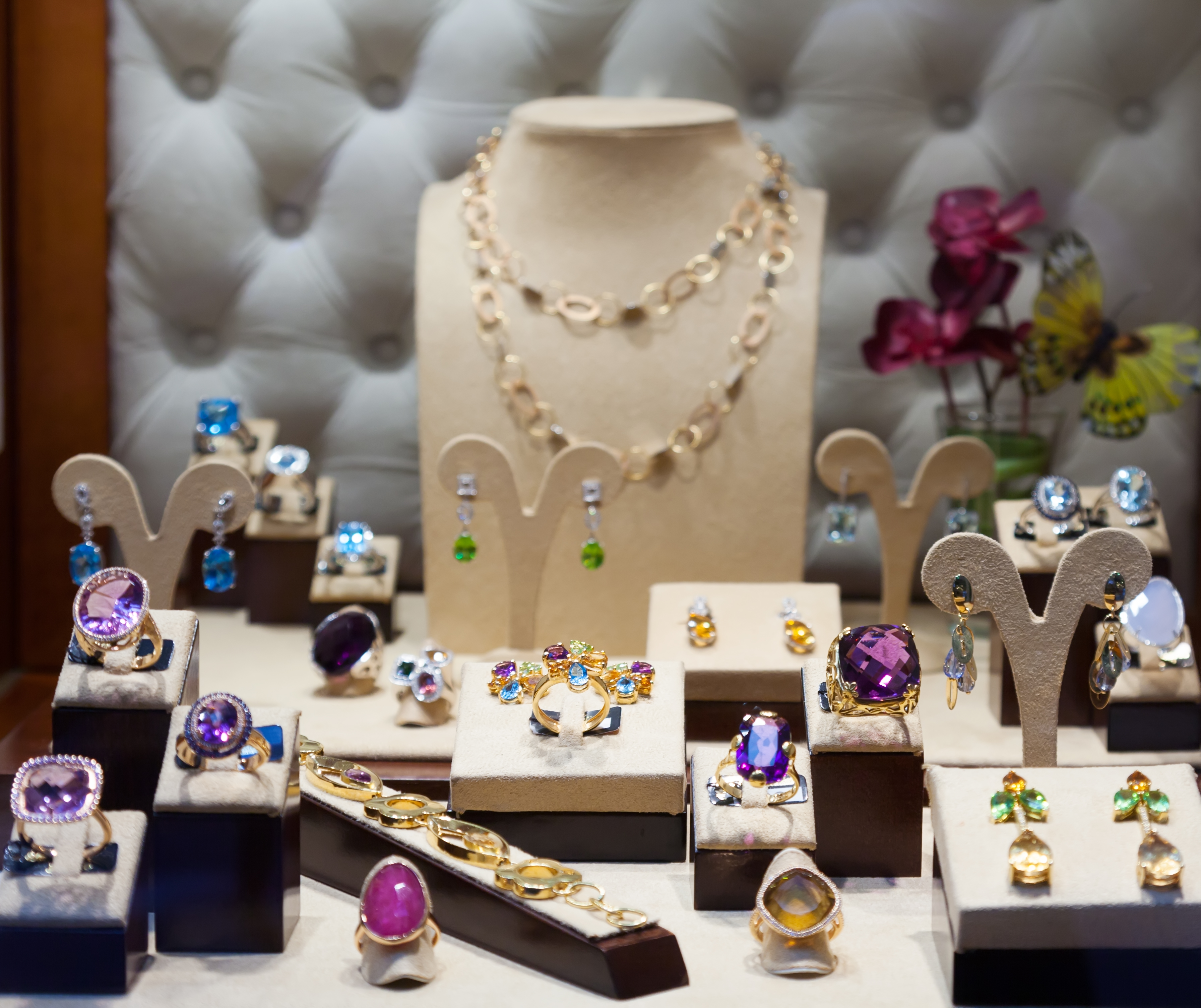 natural jewellery stones